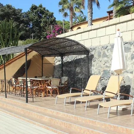 Casa Sevilla *