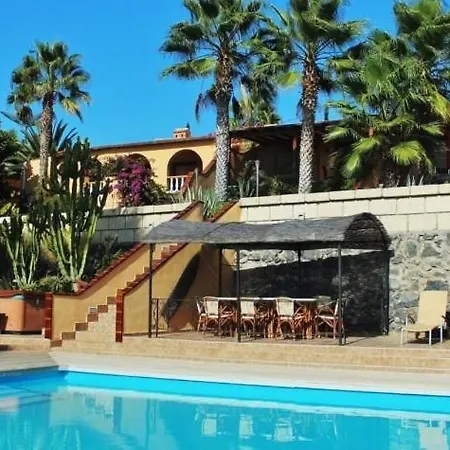 Casa Sevilla * Guía de Isora